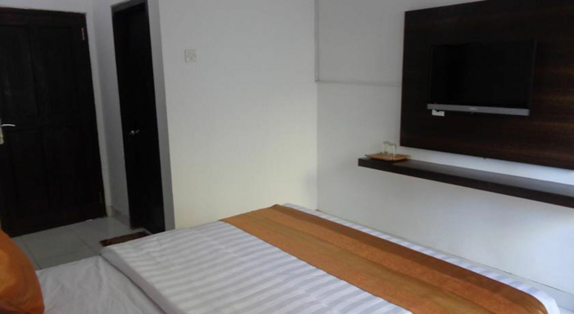 Bakung Sunset Hotel Kuta Lombok Kültér fotó